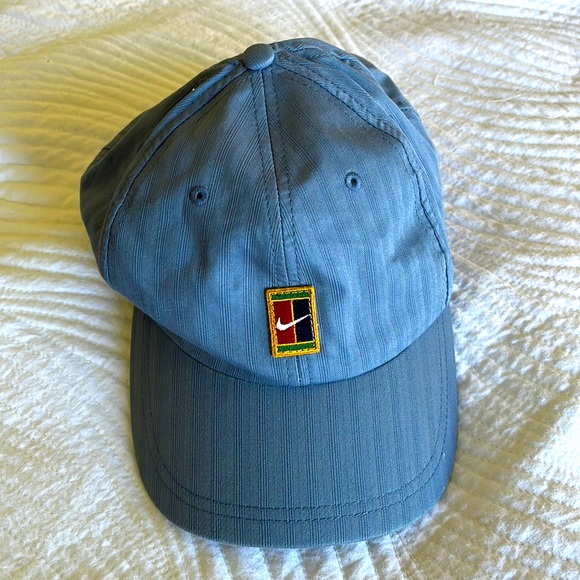 Nike Other - Nike court heritage logo hat